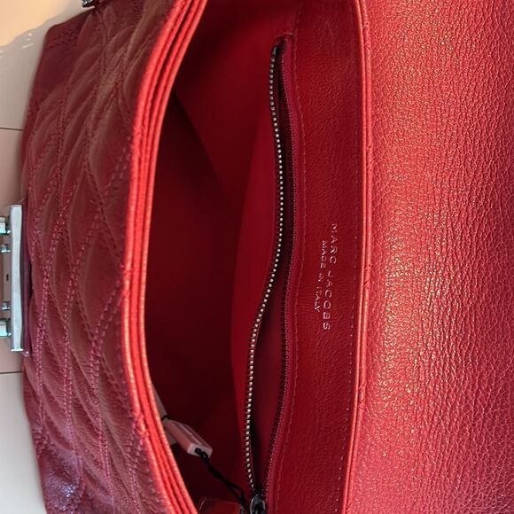 MARC JACOBS  THE LARGE SINGLE red purse . AUTHENTIC BNWT - Picture 11 of 11